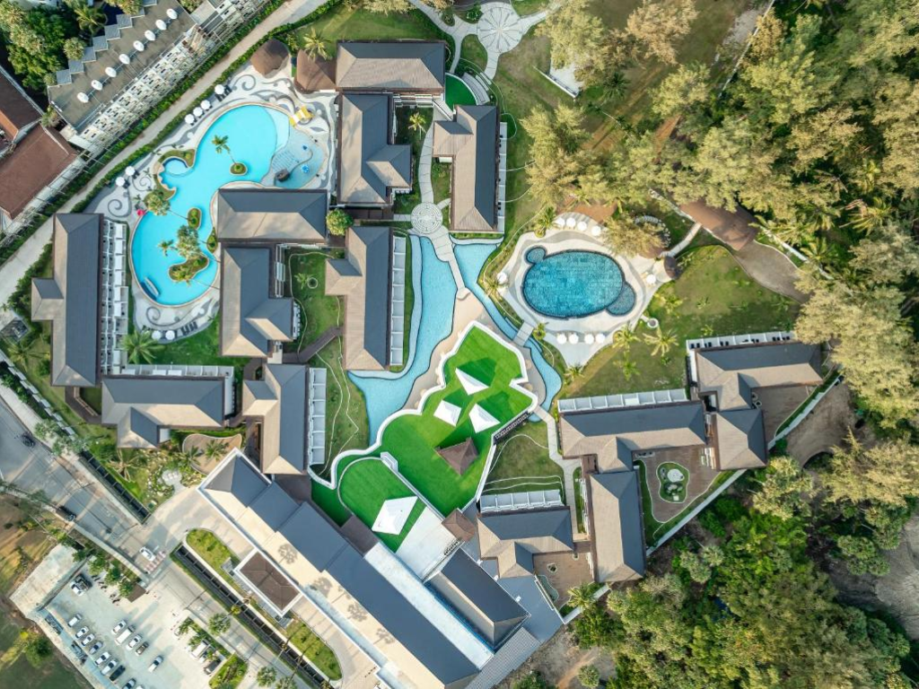 Amora Beach Resort image (5)
