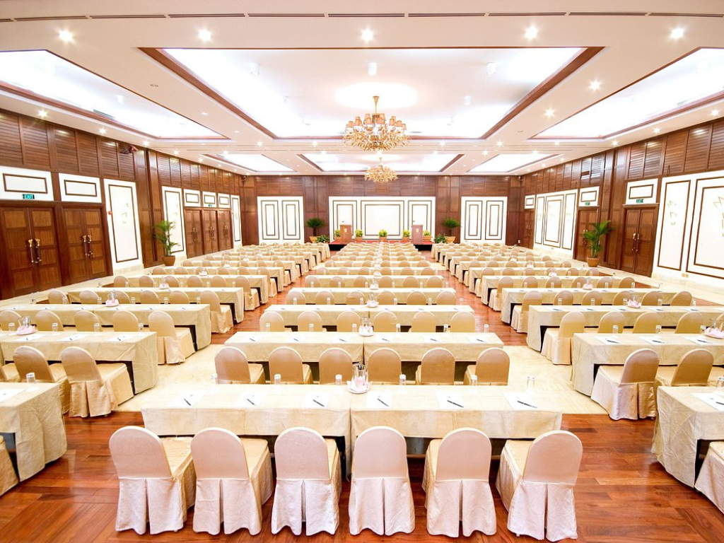 Furama Resort Danang inside image (5)