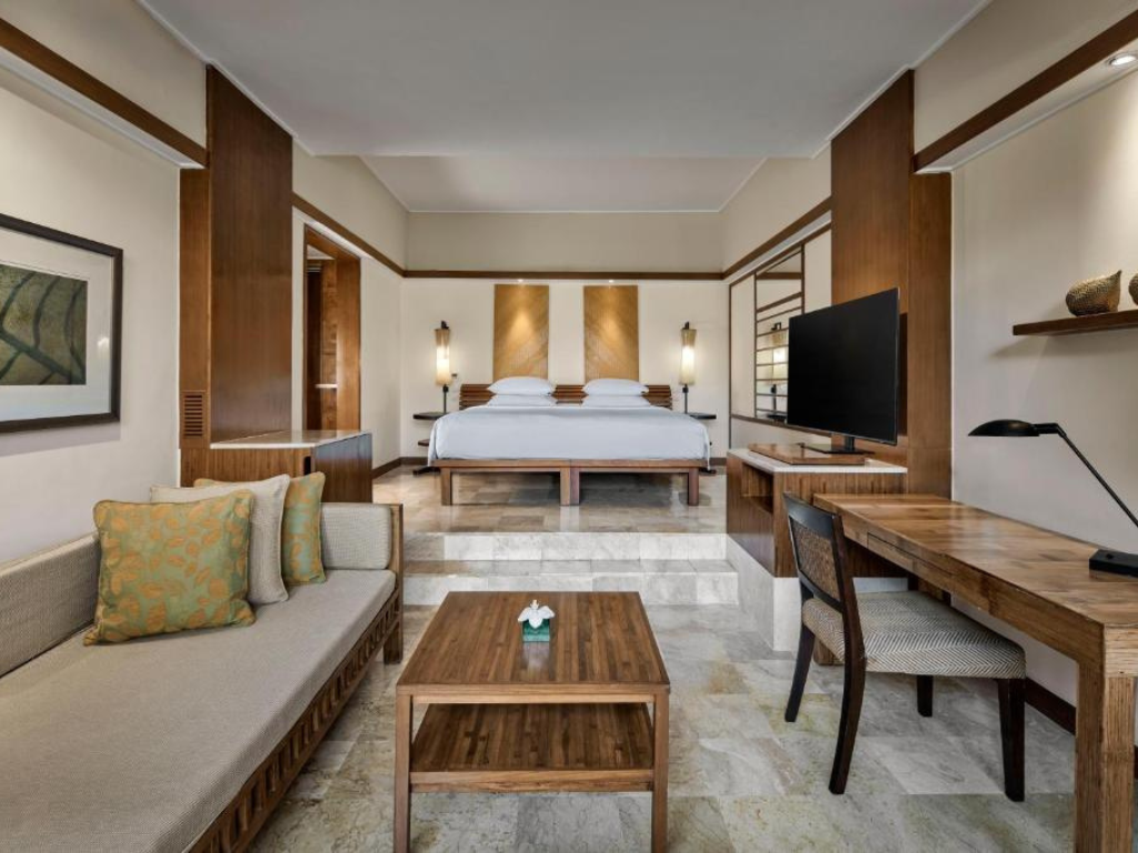 Grand Hyatt inside image