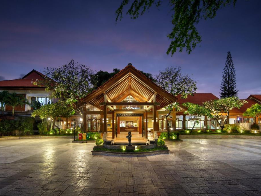 Grand Istana Rama Hotel inside image (2)