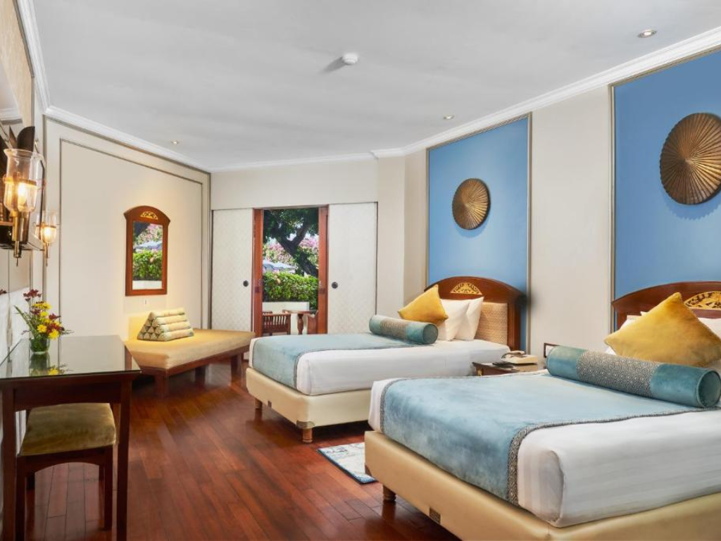 Grand Mirage Resort inside image (1)