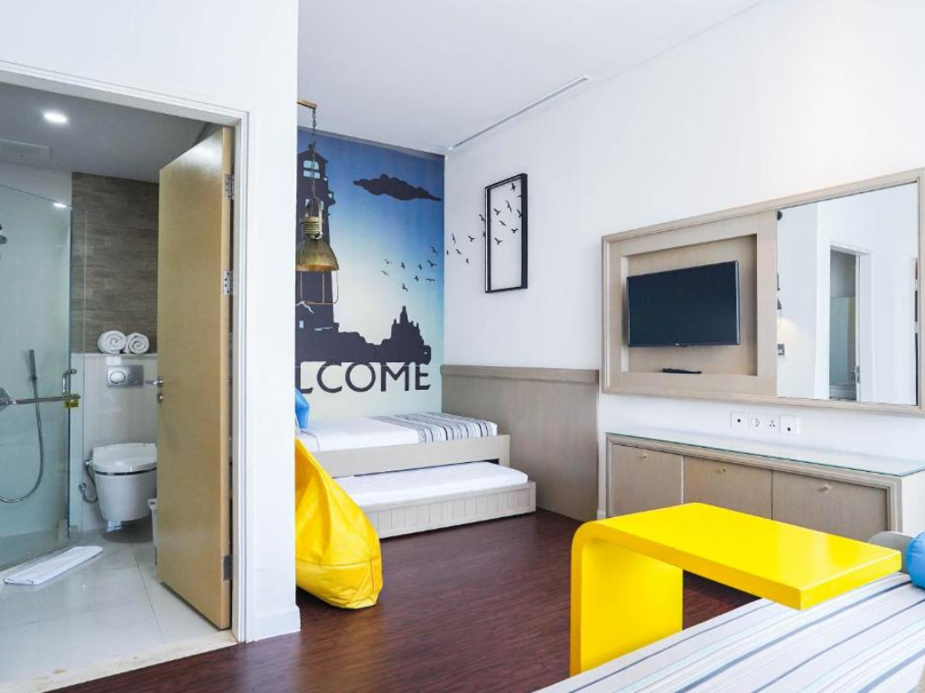 Grand Mirage Resort inside image
