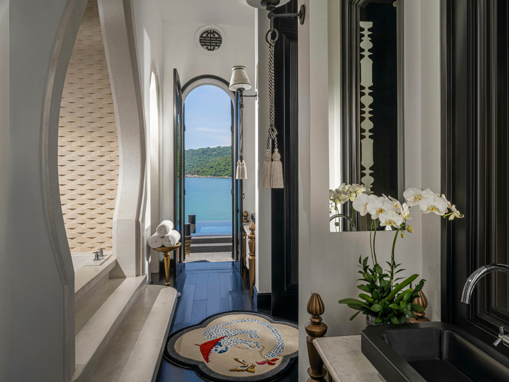 InterContinental Danang Sun Peninsula inside image