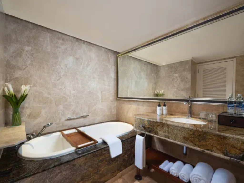 Intercontinental Bali Resort inside image (3)