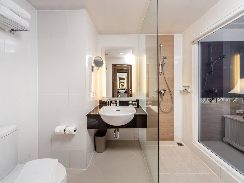 Novotel Phuket Resort inside image (1)