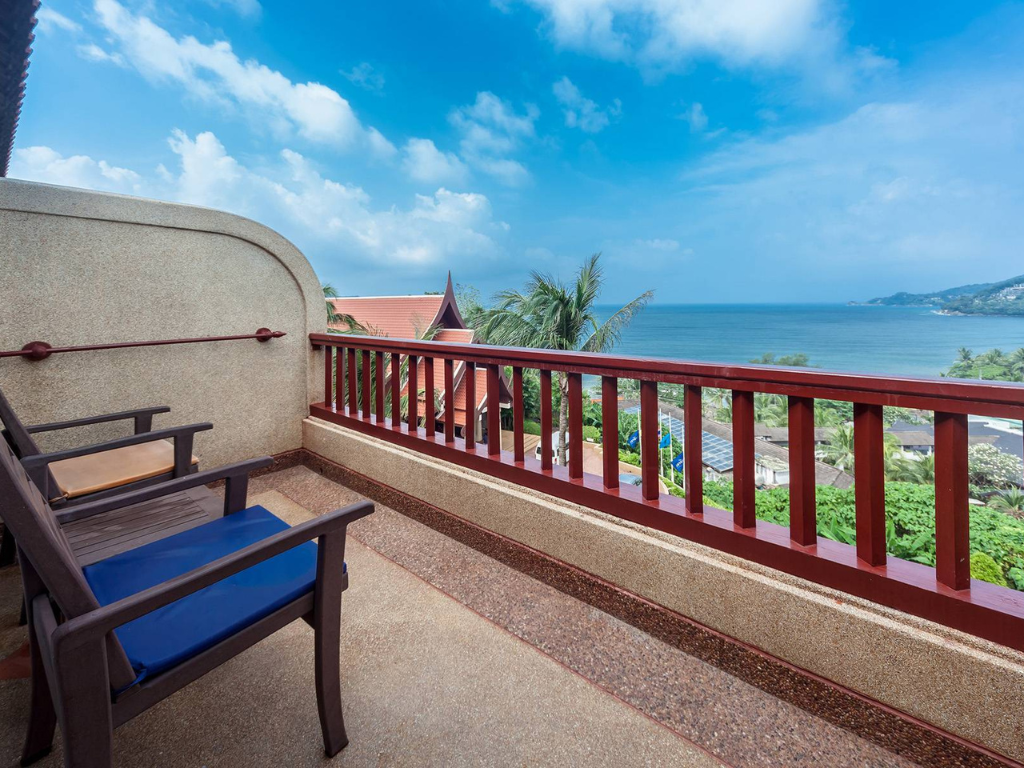 Novotel Phuket Resort inside image