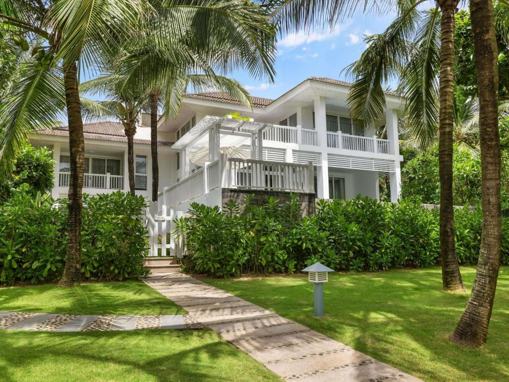 Premier Village Danang Resort image (2)