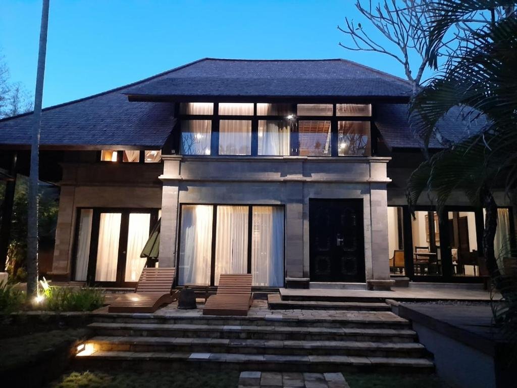 The Royal Beach Seminyak
